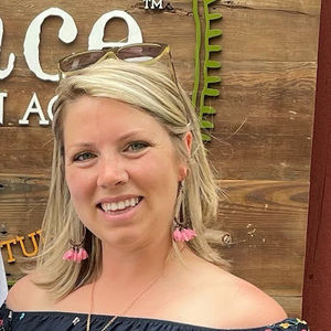 Meet your Posher, Kelly